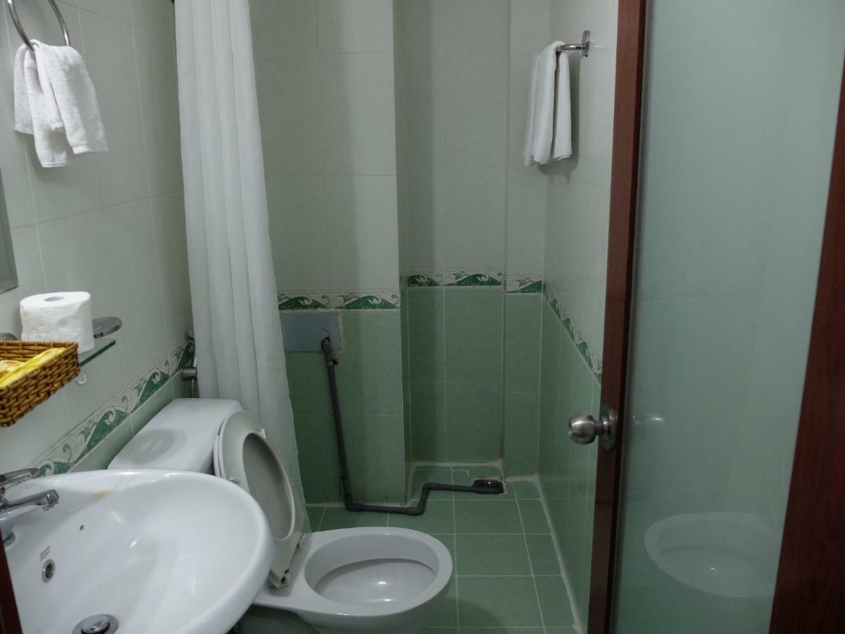 Ngoc Linh Hotel Hô Chi Minh-Ville Extérieur photo