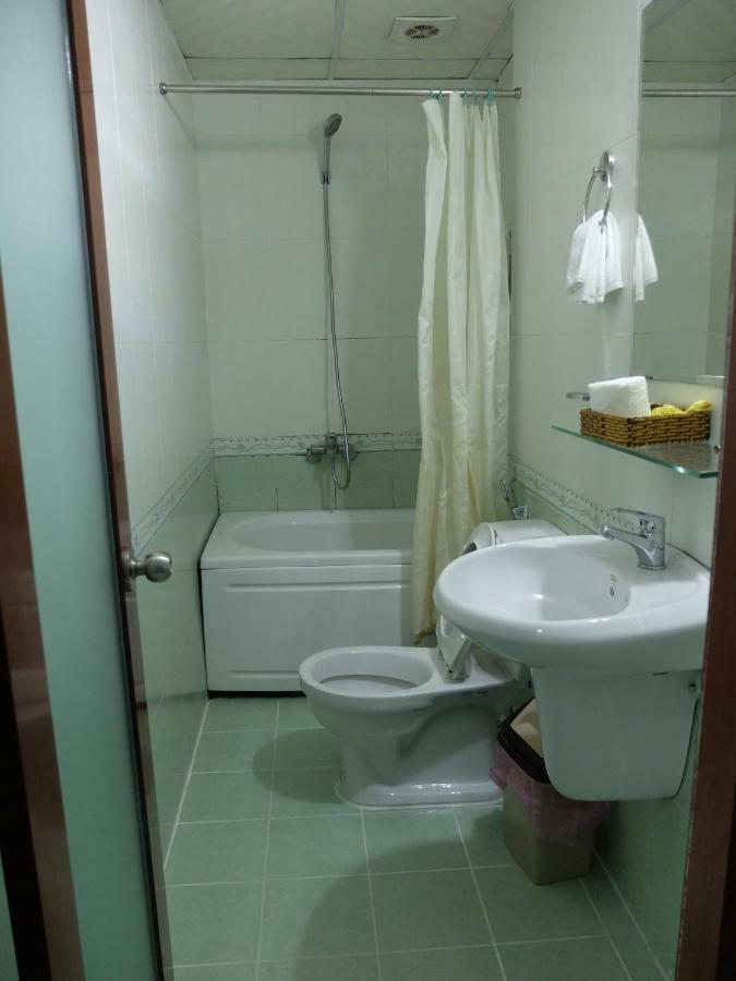 Ngoc Linh Hotel Hô Chi Minh-Ville Extérieur photo